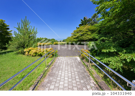 三吉2号墳  馬見丘陵公園（奈良県北葛城郡広陵町） 104331940