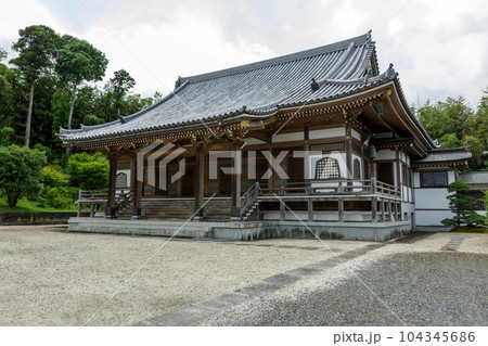 小美玉市玉里にある円妙寺の本堂【茨城県】 104345686