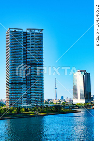 晴海大橋から観たらぽーと豊洲 高層マンションの風景 晴海大橋から観たらぽーと豊洲 高層マンションの風景 104346532