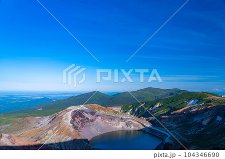 【山岳素材】蔵王のお釜【宮城県】 【山岳素材】蔵王のお釜【宮城県】 104346690