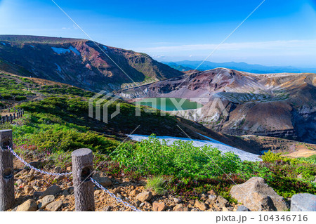 【山岳素材】蔵王のお釜【宮城県】 【山岳素材】蔵王のお釜【宮城県】 104346716