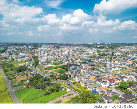 「埼玉県」ドローンで見沼田んぼの街を空撮 「埼玉県」ドローンで見沼田んぼの街を空撮 104350866