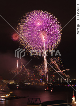 最後のみなとこうべ海上花火大会2019 104358051