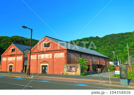 【福井県】晴天の敦賀赤レンガ倉庫 104358916