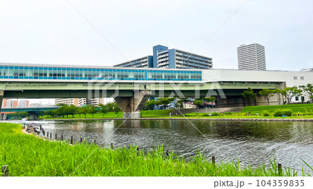 東京 東大島駅と旧中川 104359835