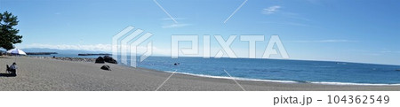 雄大な太平洋に面している桂浜公園は,月の名所としても名高く,よさこい節にも唄われている景勝地です。 雄大な太平洋に面している桂浜公園は,月の名所としても名高く,よさこい節にも唄われている景勝地です。 104362549