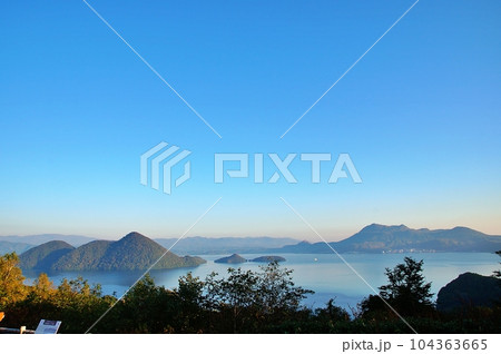 北海道 洞爺湖 サイロ展望台からの絶景 104363665
