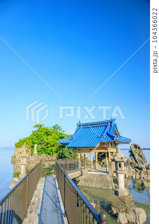 初夏の水島・龍神社 熊本県八代市 初夏の水島・龍神社 熊本県八代市 104366022