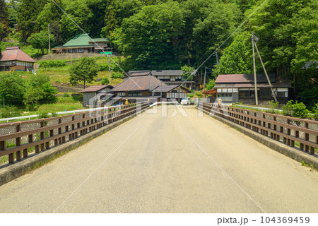 初夏の小谷村【中谷橋】 初夏の小谷村【中谷橋】 104369459