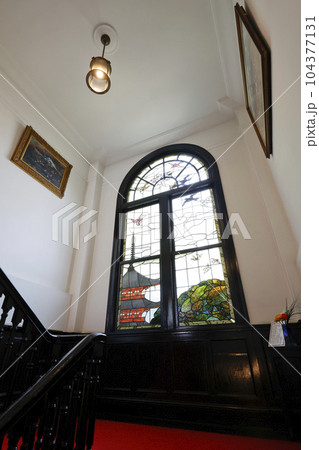 鳩山会館 104377131