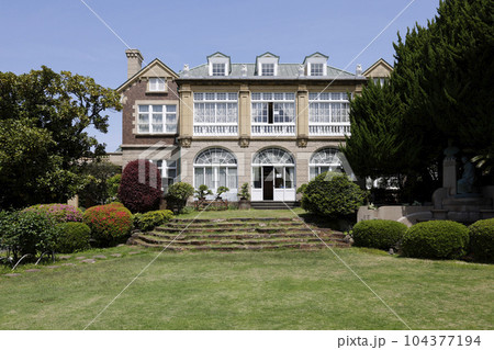 鳩山会館 104377194