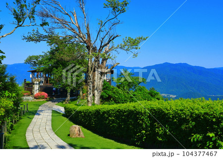 【福井県】快晴の三方五湖レインボーライン山頂公園 【福井県】快晴の三方五湖レインボーライン山頂公園 104377467
