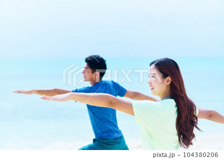 海 人物 運動 海 人物 運動 104380206