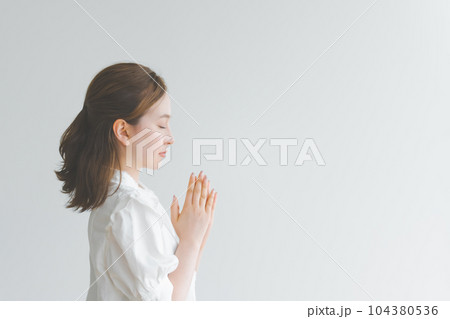 Image photo 104380536