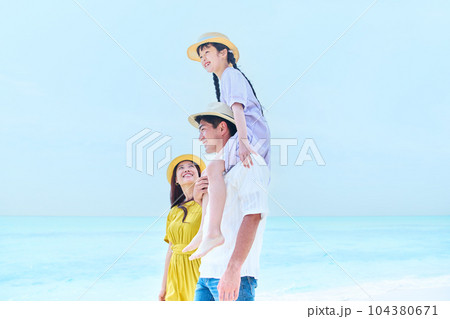 海　ファミリー 104380671