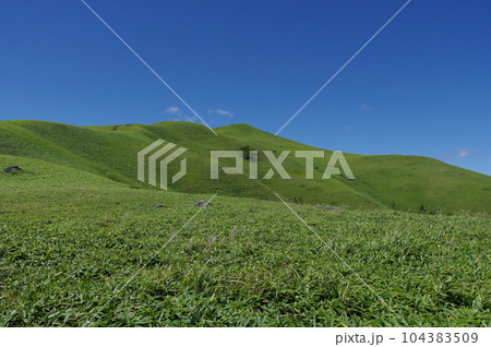 ビーナスラインの三峰山 104383509