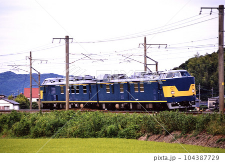 2001年　鹿児島本線を行くキヤ191系電気検測試験車 104387729