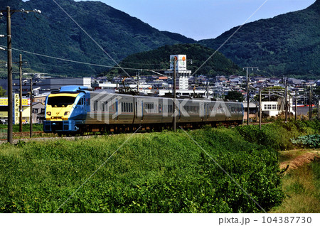 2001年　鹿児島本線を行く883系特急ソニックにちりん5両 104387730