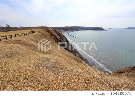 愛冠岬から眺める筑紫恋海岸と大黒島&小島 104389676