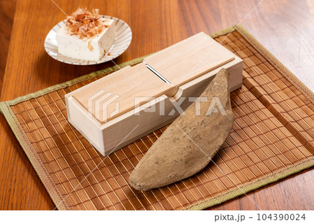 鰹節　削り機 104390024