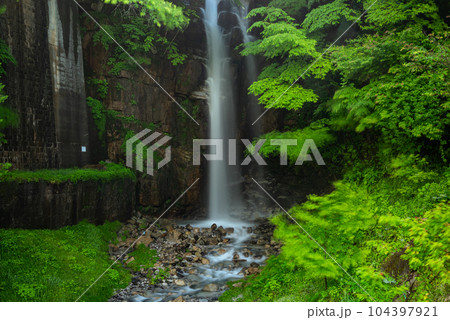 【木曽八景の一つ】小野の滝【木曽郡上松町】 104397921