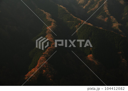 ナメゴ谷の紅葉 ナメゴ谷の紅葉 104412082