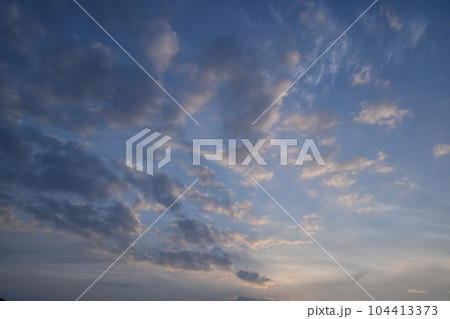 朝日と雲 朝日と雲 104413373