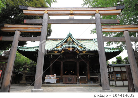 牛嶋神社　三輪鳥居（みわとりい）　東京都墨田区向島　 104414635