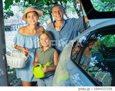 European family arrived to their weekend house 104415150