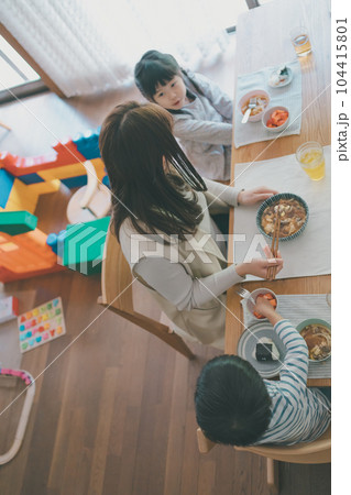 Childcare Childcare 104415801