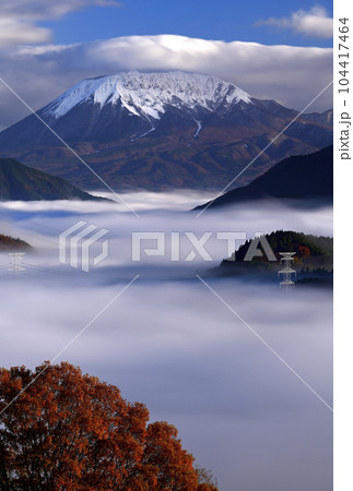 明地峠の雲海 明地峠の雲海 104417464