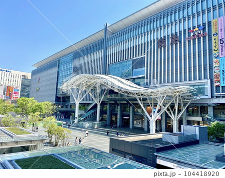 福岡市 博多駅前の光景 福岡市 博多駅前の光景 104418920