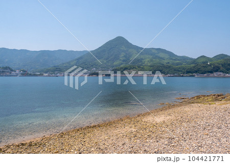 初夏の嵩山 104421771