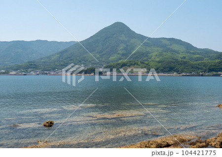 初夏の嵩山 104421775