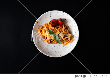 Spaghetti Tomato Sauce with Cheese 104422326