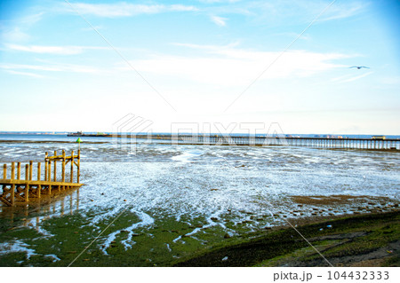 イギリスのサウスエンドシーの風景 イギリスのサウスエンドシーの風景 104432333