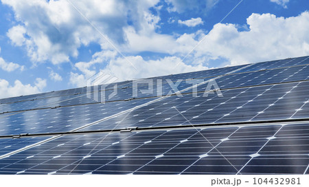 太陽光パネル　ソーラー発電 104432981