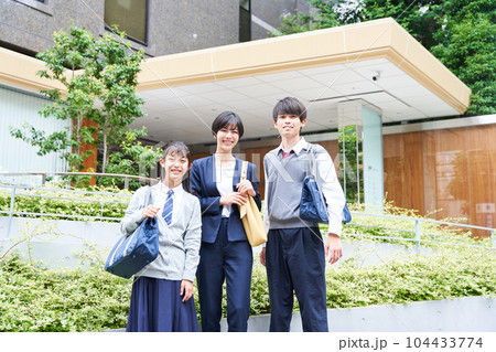 中学生の校外学習 中学生の校外学習 104433774
