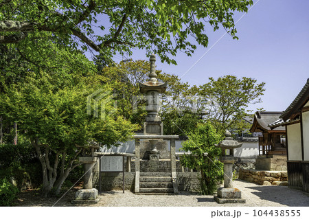 餘慶寺　法華塔　岡山県瀬戸内市 104438555