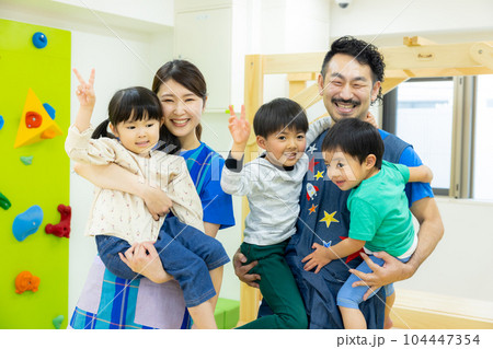 保育士イメージ 104447354