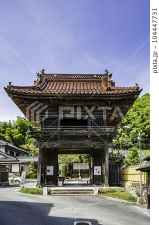 勝山　安養寺　山門　岡山県真庭市 104447731