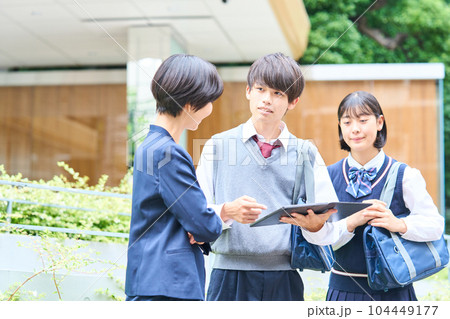中学生の校外学習　 104449177