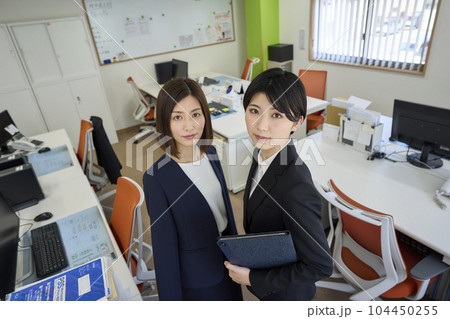 会社員　新人教育　OJT 104450255