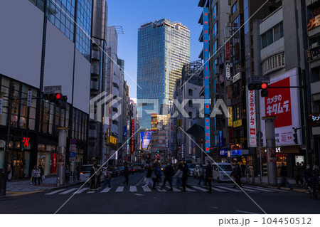 《東京都》渋谷・文化村通り 《東京都》渋谷・文化村通り 104450512