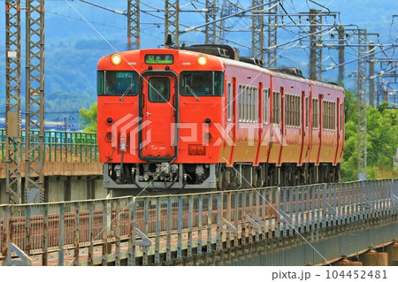 【JR西日本】キハ47形(山陰本線:伯耆大山〜東山公園) 【JR西日本】キハ47形(山陰本線:伯耆大山〜東山公園) 104452481