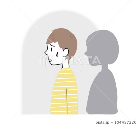 後ろの人が近くて落ち着かない男性 104457220