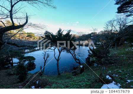 福島県 二本松市 冬 二本松城・霞ヶ城 霞ヶ池 福島県 二本松市 冬 二本松城・霞ヶ城 霞ヶ池 104457679