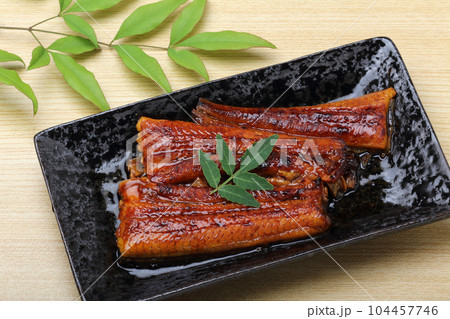 うなぎの蒲焼き 104457746