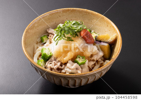 梅おろし豚しゃぶ冷やしうどん 梅おろし豚しゃぶ冷やしうどん 104458598