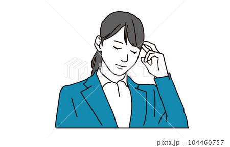 こめかみを押さえるビジネスウーマン こめかみを押さえるビジネスウーマン 104460757